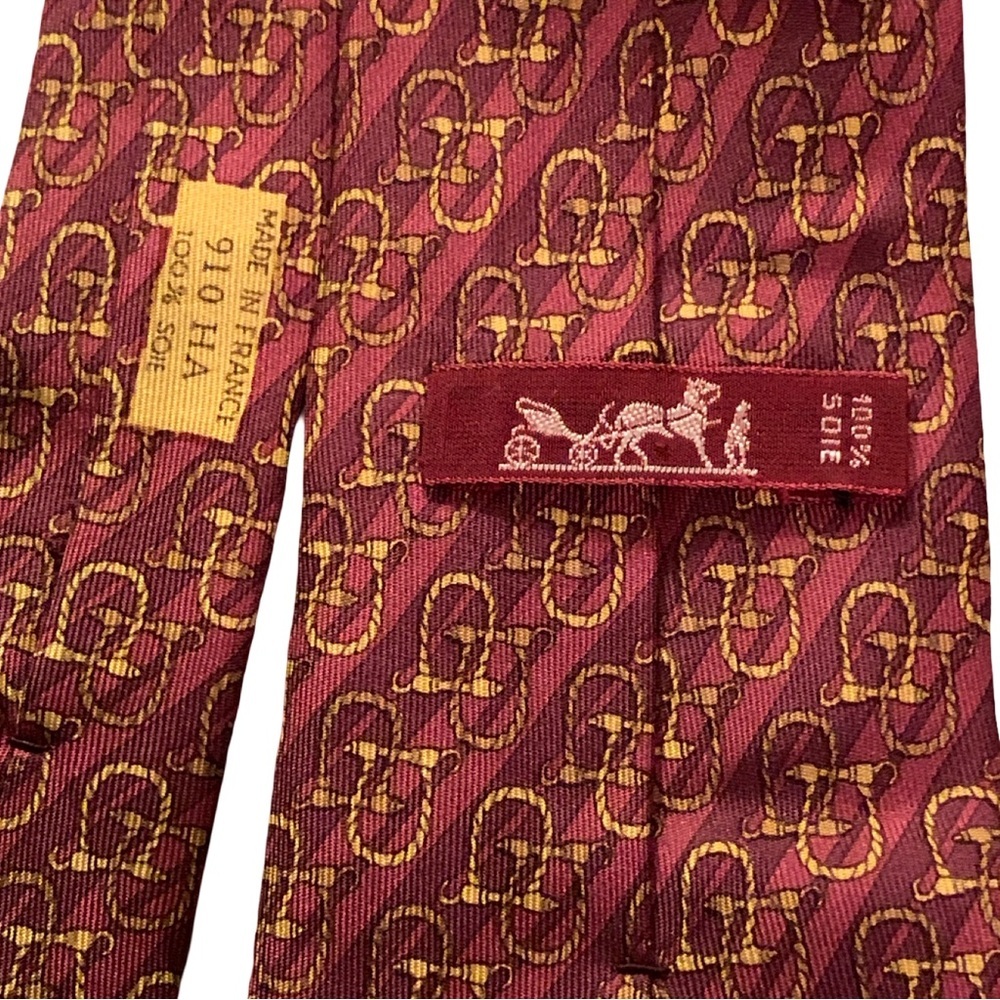 HERMÈS PARIS Gold Burgundy Equestrian Pattern Silk Tie France 56"- 3.25" Luxe - Picture 3 of 7